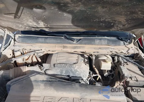 2022 Ram 2500 Tradesman 4X4 8' Box z USA, uszkodzony, nr VIN 3C6UR5HJXNG438326